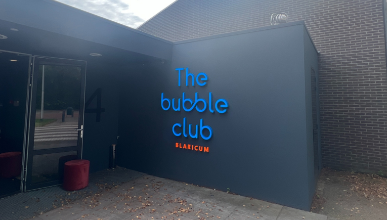 The Bubble Club Member